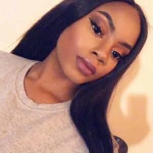 Meet your Posher, Symone